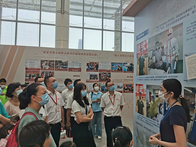 ս���ߡ���ʵ��μ������ѵ�֧����ǰ�п���Ӣ���¾�