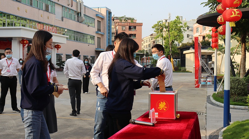 ���������ܼ��װ�������������Ա��Я�ֹ���